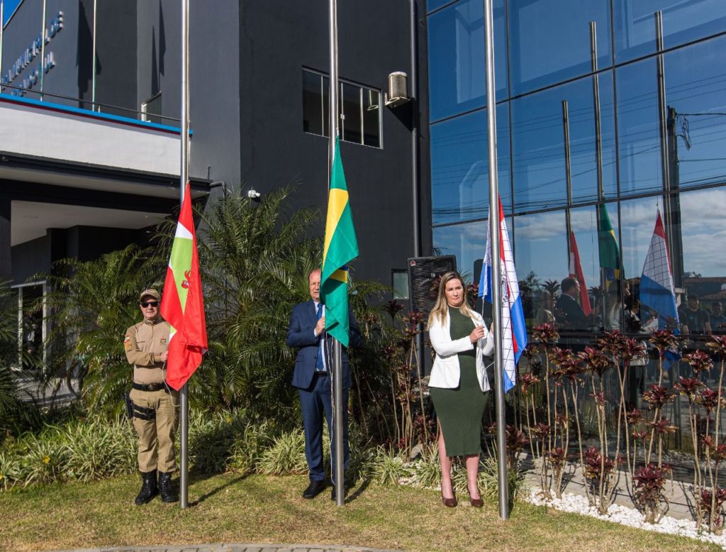 Hasteamento da Bandeira