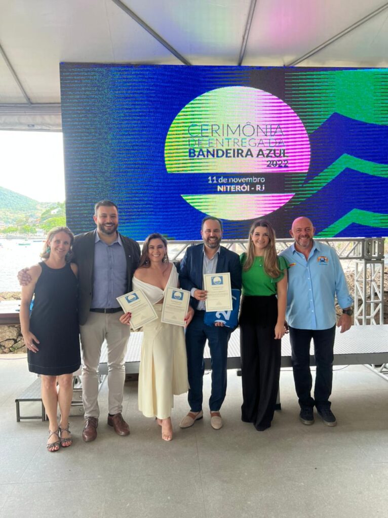 Paulinha - Bandeira Azul