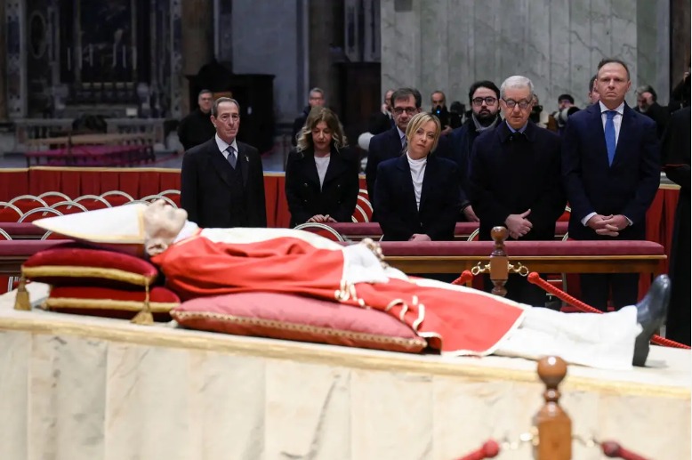 Papa Emérito Bento XVI