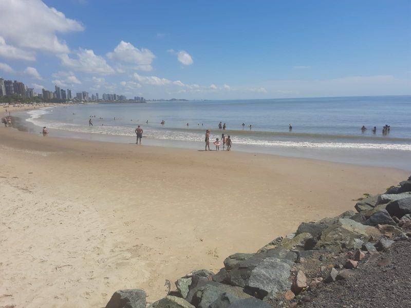 Mãe se afogou ao tentar salvar filhos em mar de Balneário Piçarras – Foto: CBMSC/Divulgação