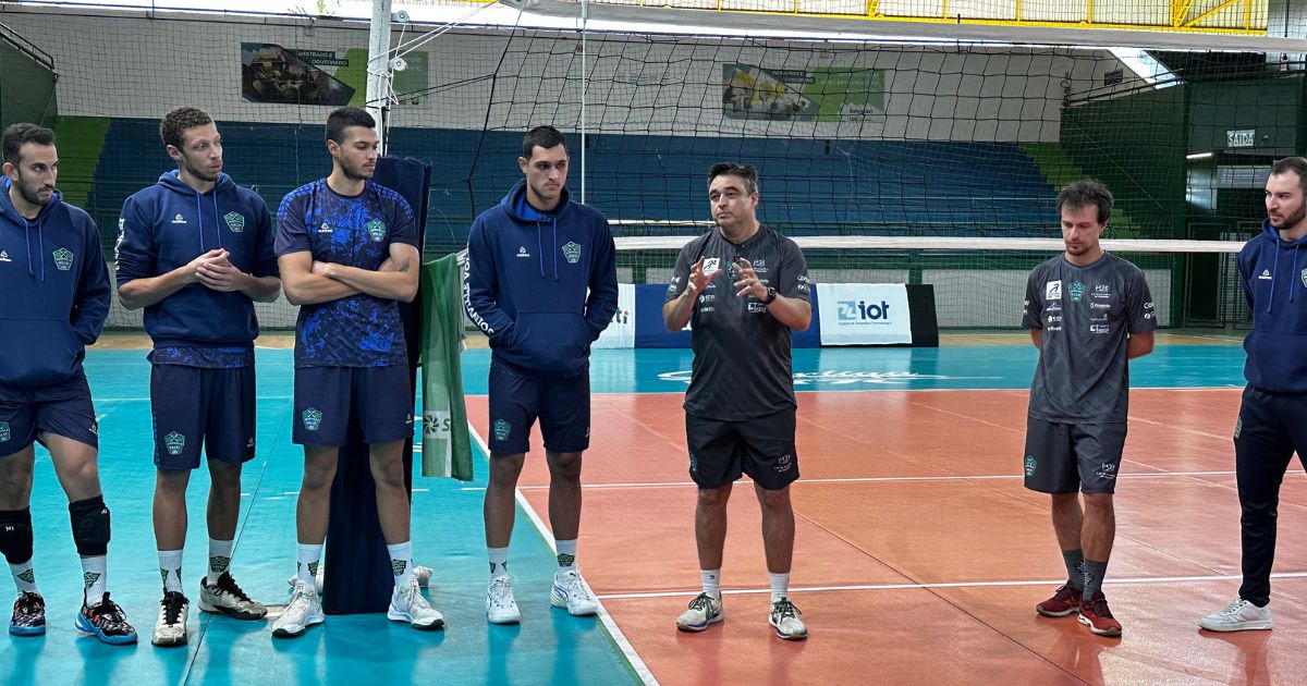 Rubinho inicia trabalho no Joinville Vôlei após Olimpíadas