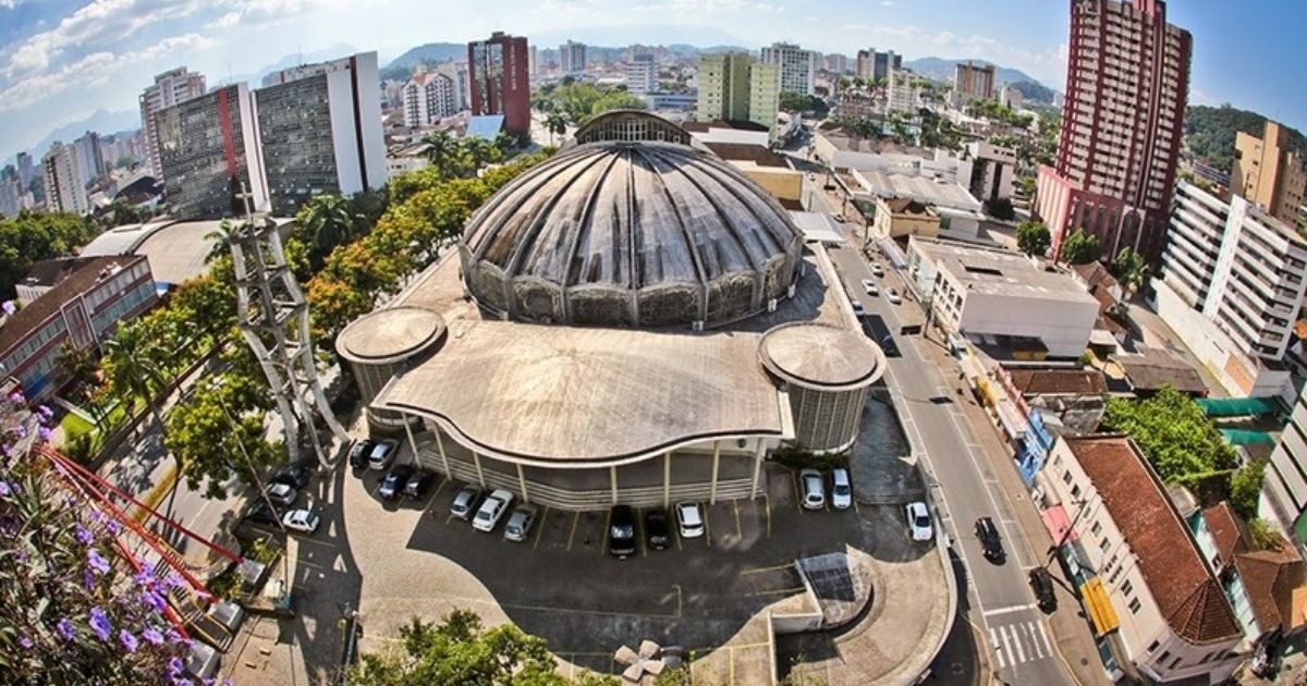 Papa Francisco anuncia reestruturação e cria arquidiocese em Joinville