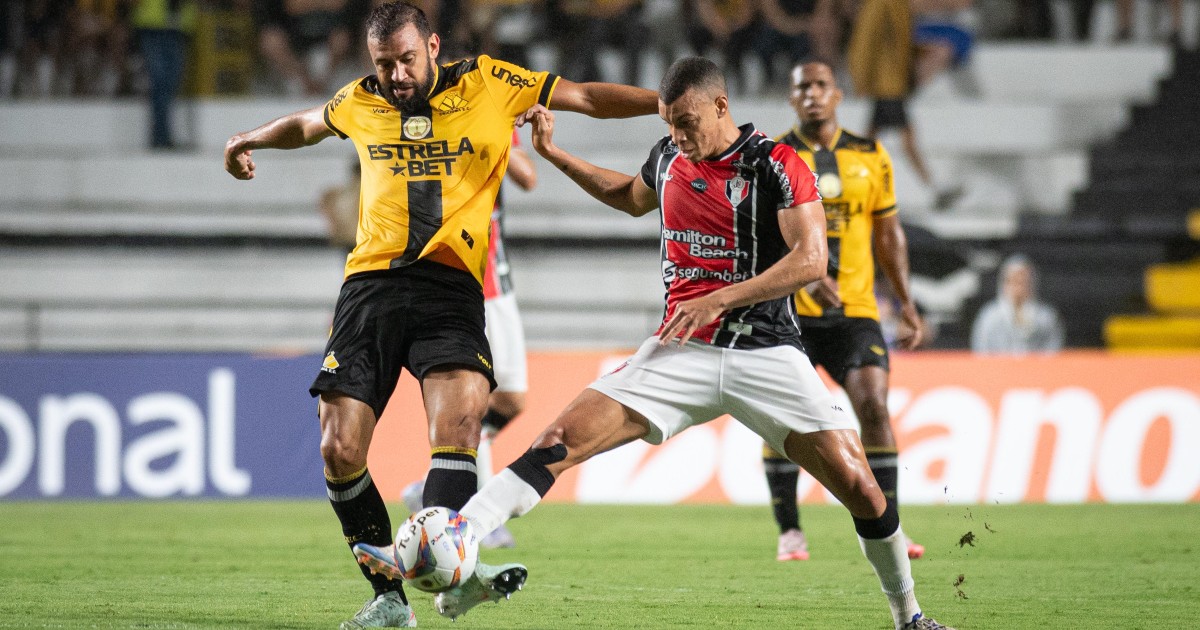 JEC perde clássico para Criciúma no dia do aniversário de 49 anos