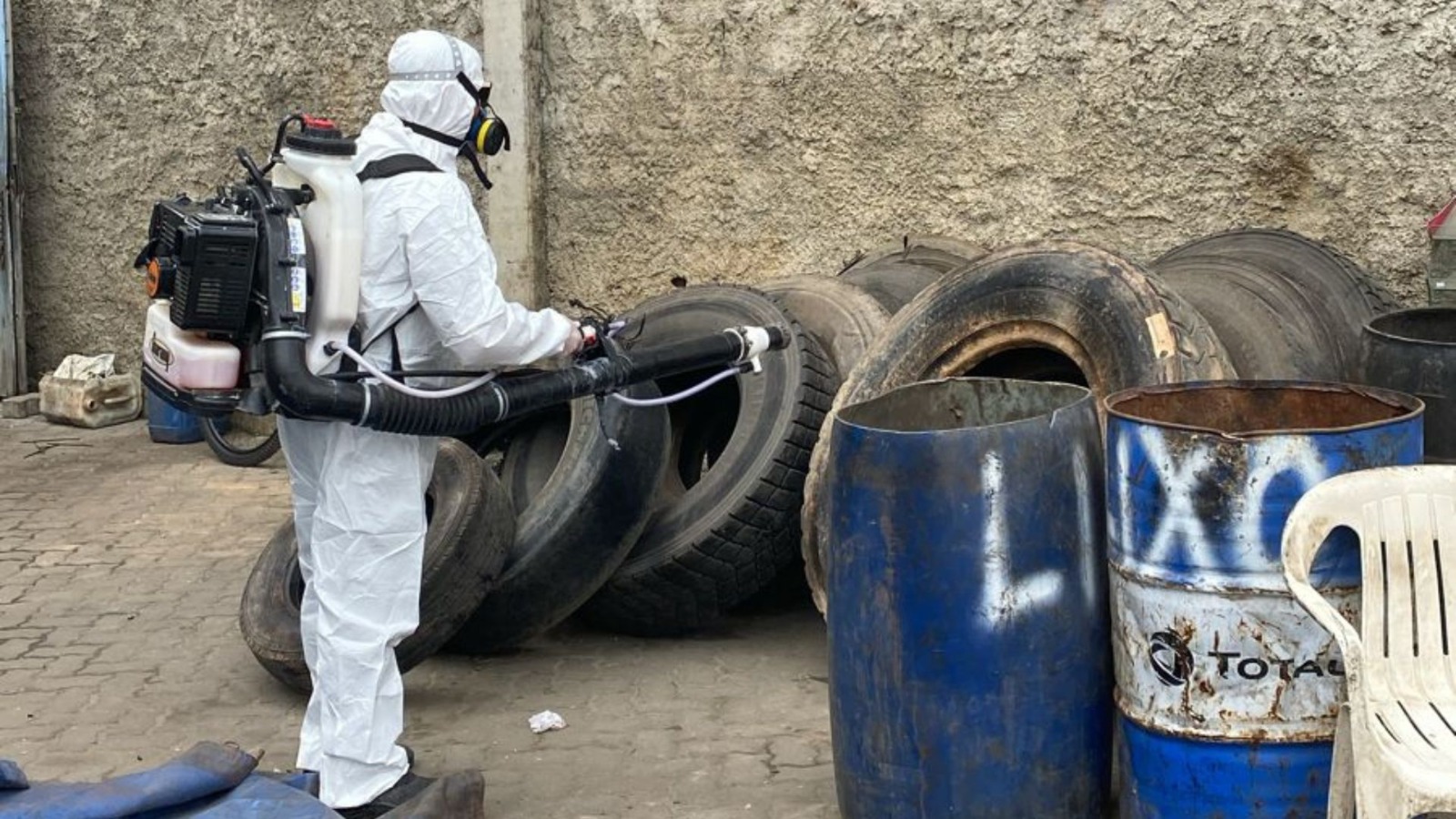 Prefeitura de Araquari realiza aplicação de inseticida para combater mosquito da dengue