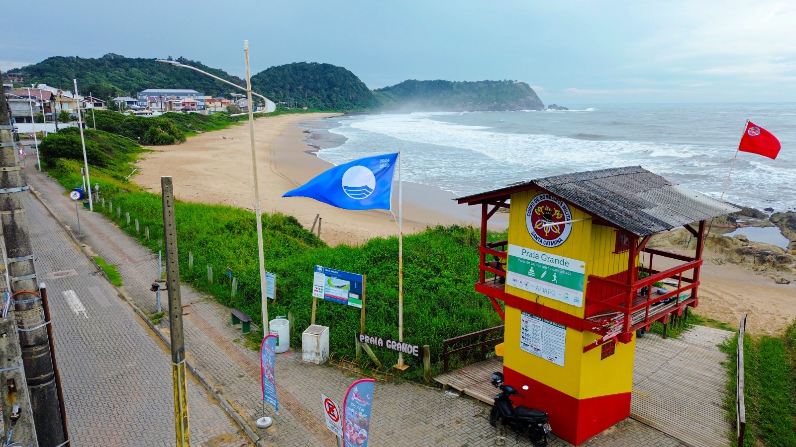Quatro praias de Penha são pré-aprovadas para hastear a Bandeira Azul