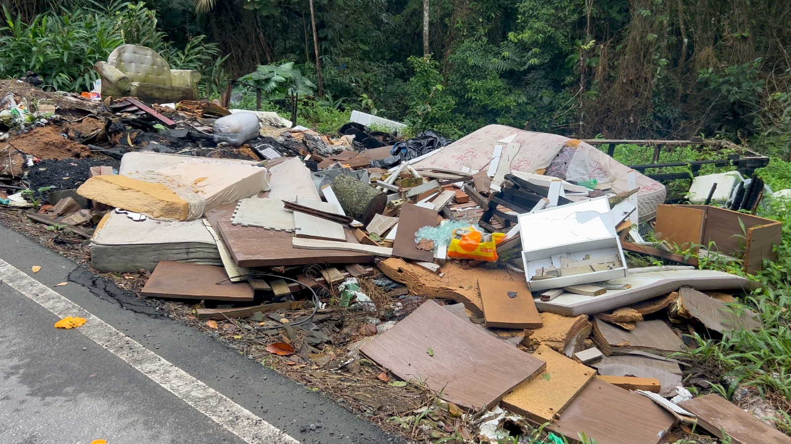 Prefeitura de Araquari divulga novo serviço de coleta de móveis e eletrodomésticos usados
