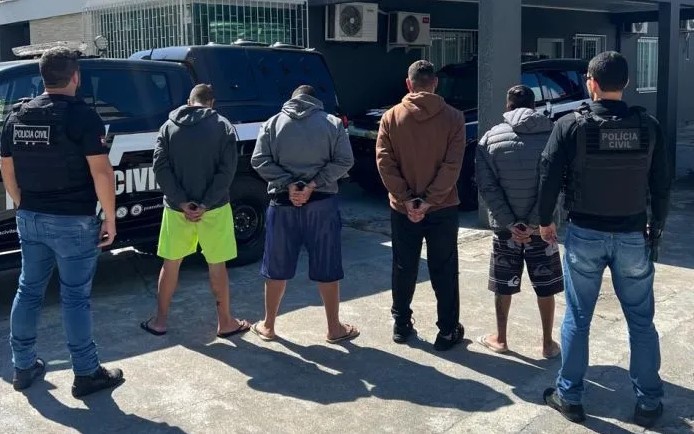 Polícia Civil prende quarteto envolvido no assassinato por causa de aluguel atrasado no bairro São Vicente