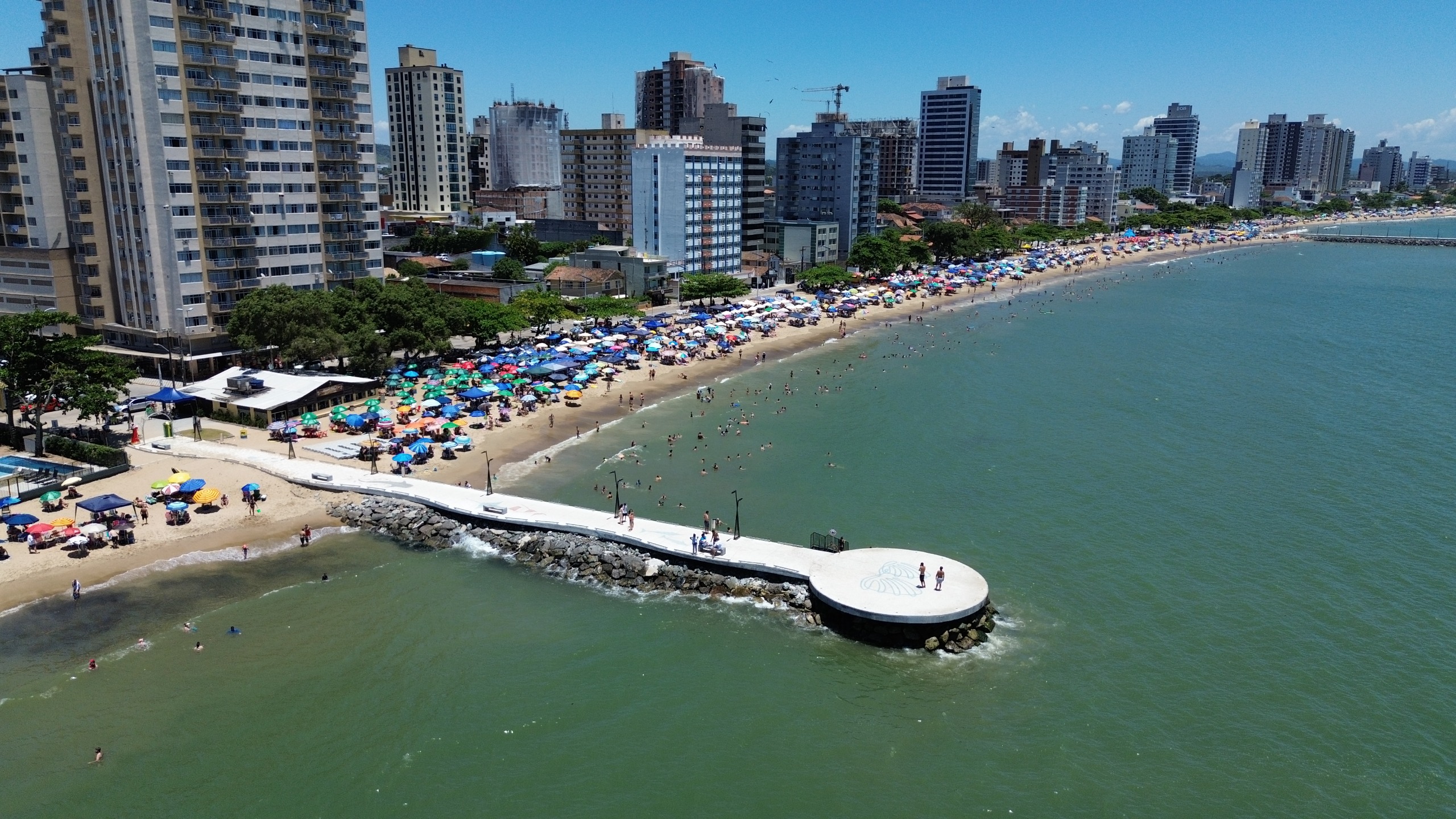 Investimento de quase R$40 milhões: Balneário Piçarras lança licitação para engordamento da faixa de areia da Praia Central