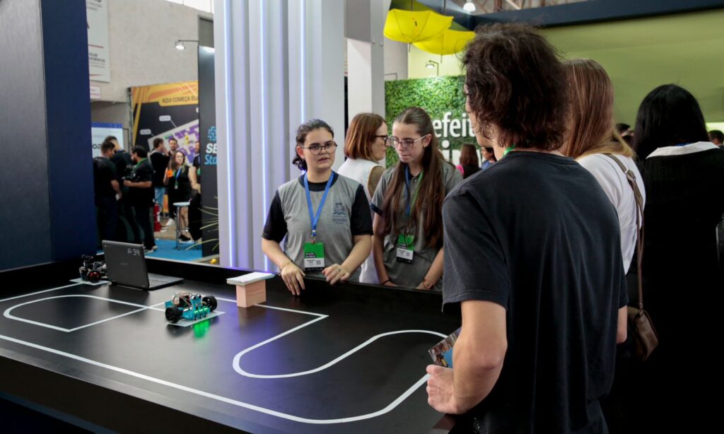 Conheça iniciativas inovadoras apresentadas pela Prefeitura de Joinville na Expoinovação 2025