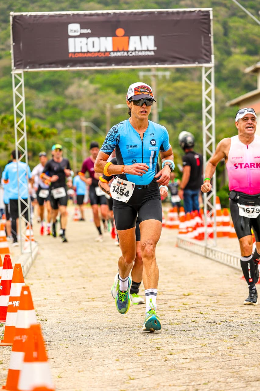 Atleta de Penha se classifica para o Campeonato Mundial IronMan 70.3 de 2026
