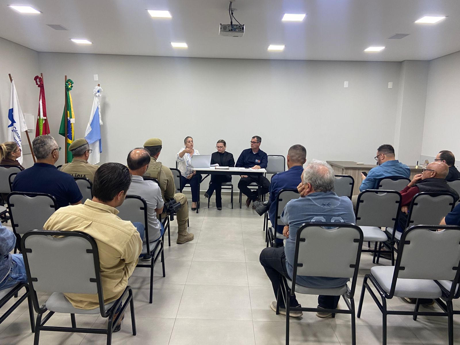 Reunião discute criação do Comitê de Gestão Intersetorial para a População em Situação de Rua em Barra Velha