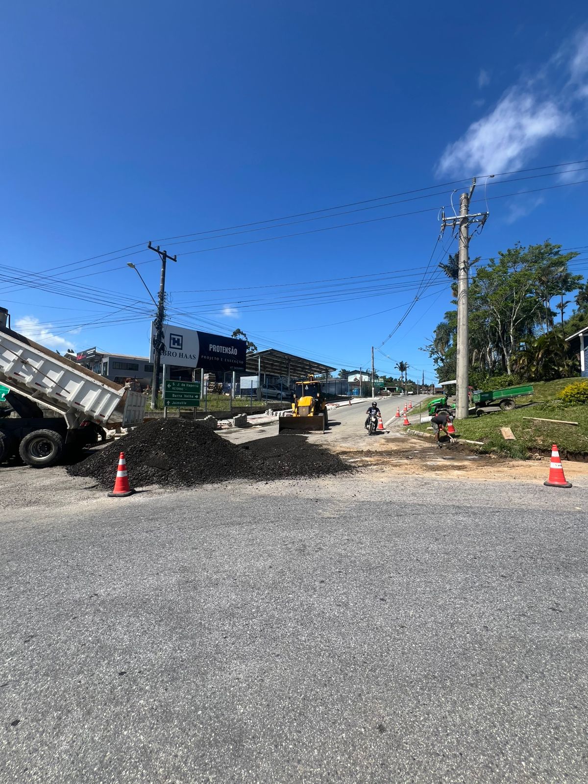 Manutenção no viaduto do Sertãozinho