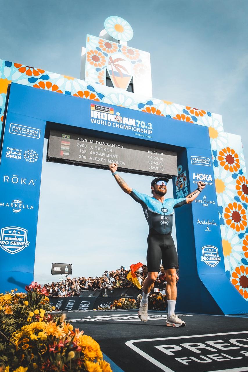 Atleta Mayckon Santos representa Penha no Campeonato Mundial IronMan 70.3 na Espanha