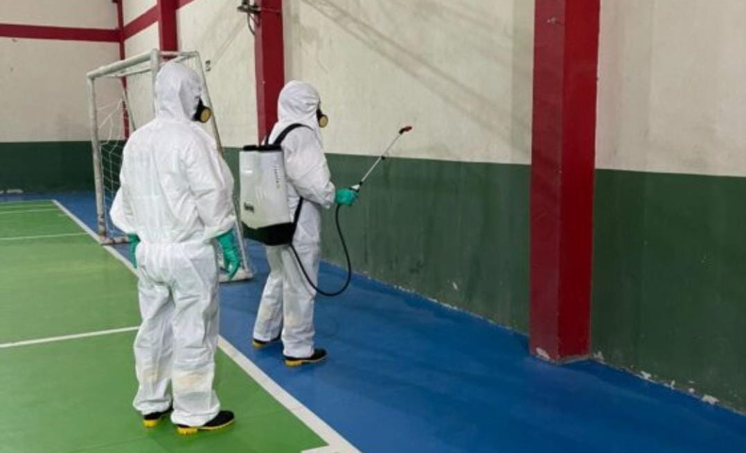 Inseticida contra o mosquito da dengue começa a ser aplicado nos prédios públicos de Barra Velha