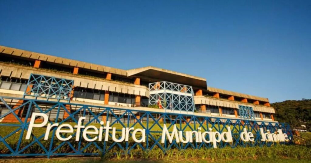 Mais de 17 mil candidatos disputam por 155 vagas no concurso da Prefeitura de Joinville