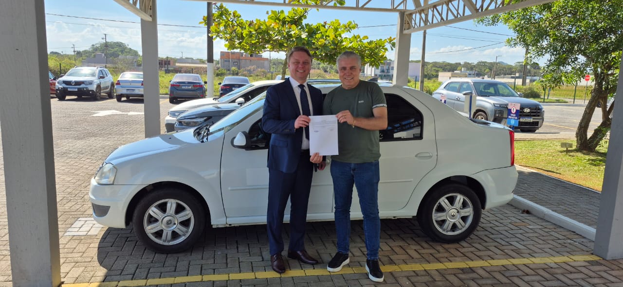 Tribunal de Justiça de SC doa veículo à Prefeitura de São João do Itaperiú