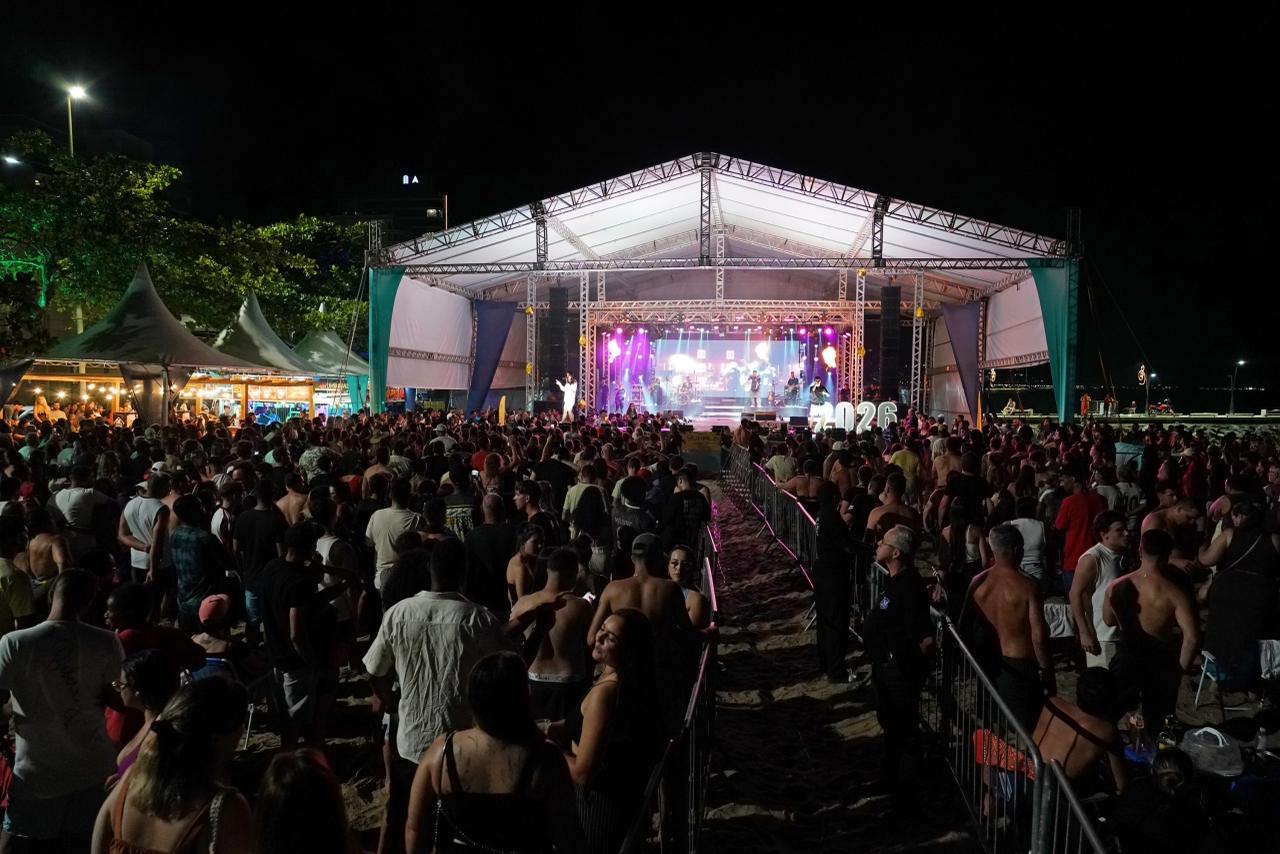 Programação de fim de ano em Balneário Piçarras inicia com grande público