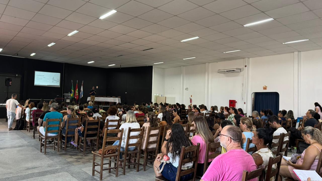 Penha inicia Programa de Capacitação em Autismo para profissionais de Educação Especial