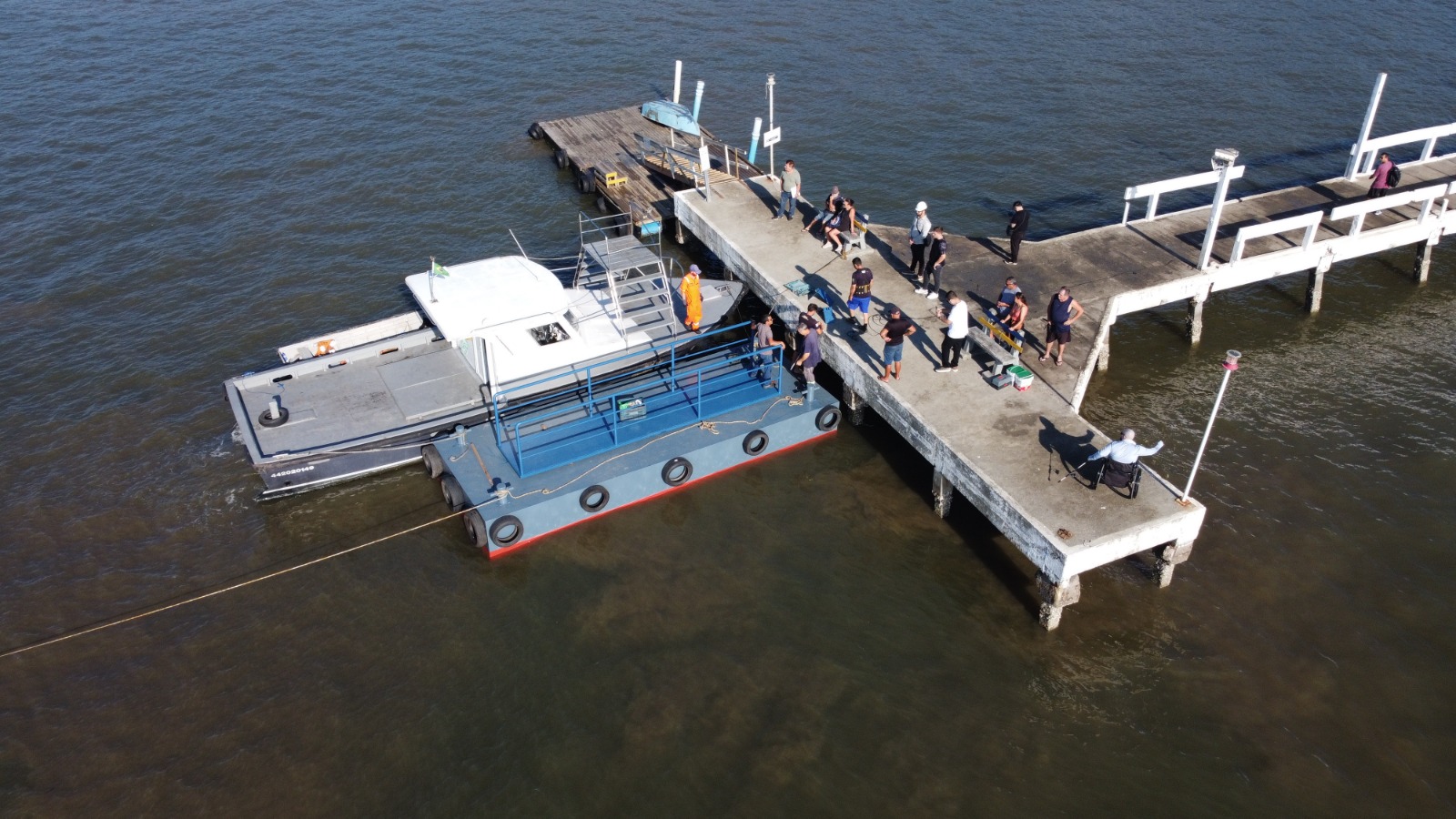 Novo flutuante vai ampliar estrutura da travessia hidroviária na Vila da Glória