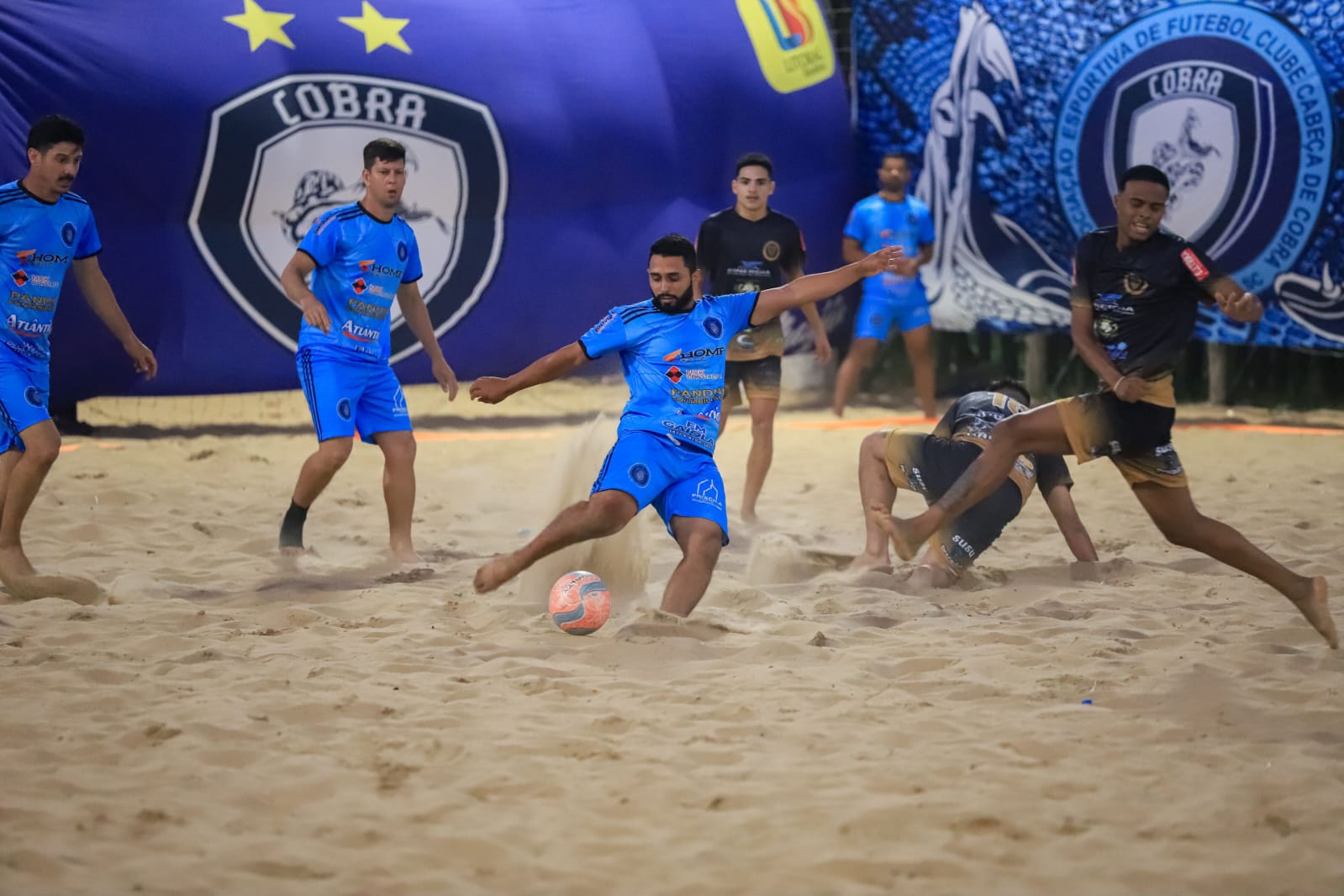 Grande final do Campeonato de Futebol de Areia acontece neste sábado (4)