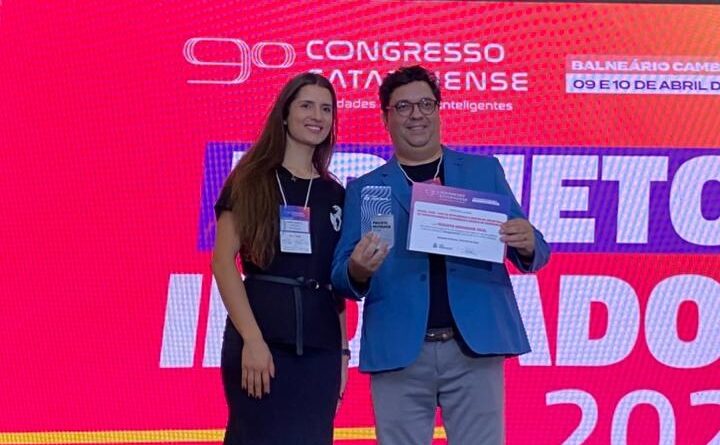 Navegantes é homenageada no Congresso Catarinense de Cidades Digitais e Inteligentes