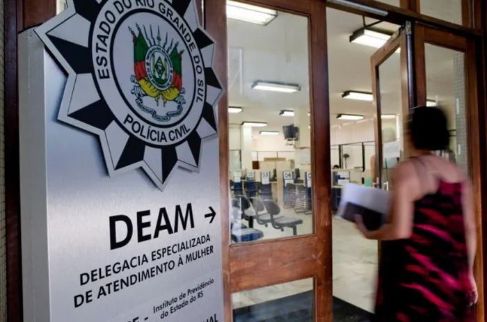 Chamado de vicaricídio, o crime passa a ter penas que variam de 20 a 40 anos de reclusão, além de multa - Foto: MMULLER