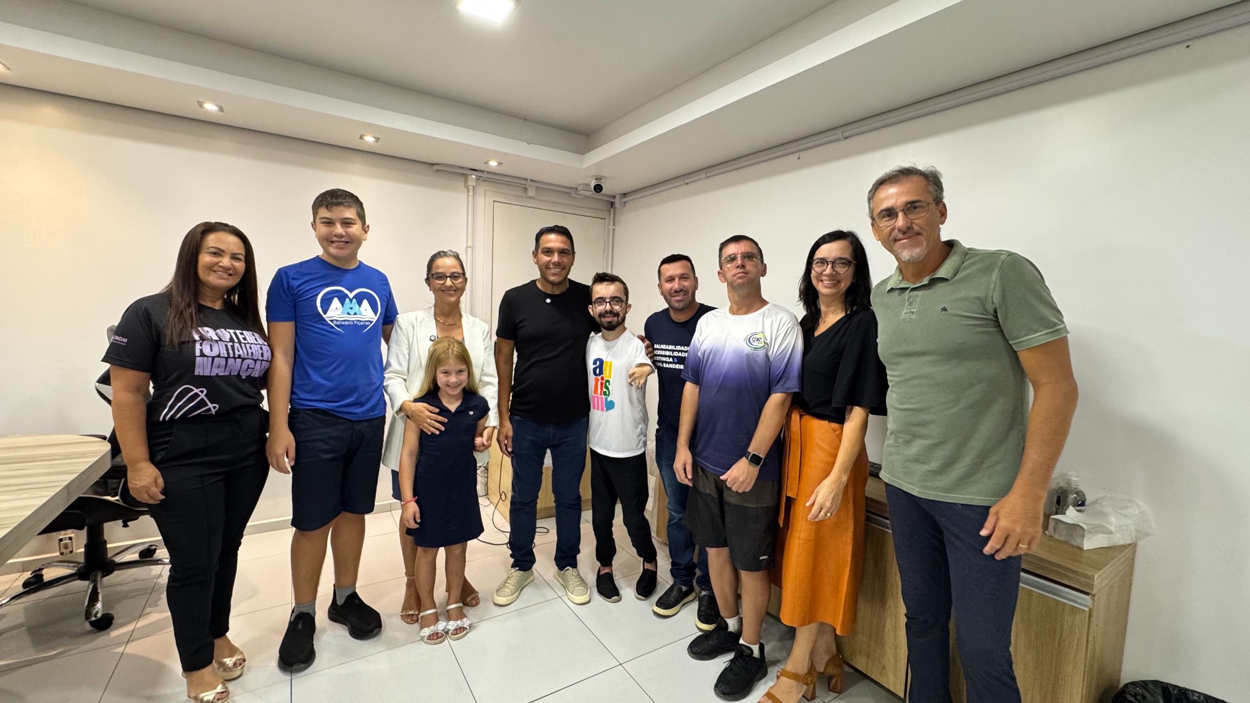 Prefeito assina decreto e institui Programa Municipal de Paradesporto Escolar em Balneário Piçarras