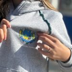 Educação inicia entrega dos uniformes de inverno na Rede Municipal de Ensino