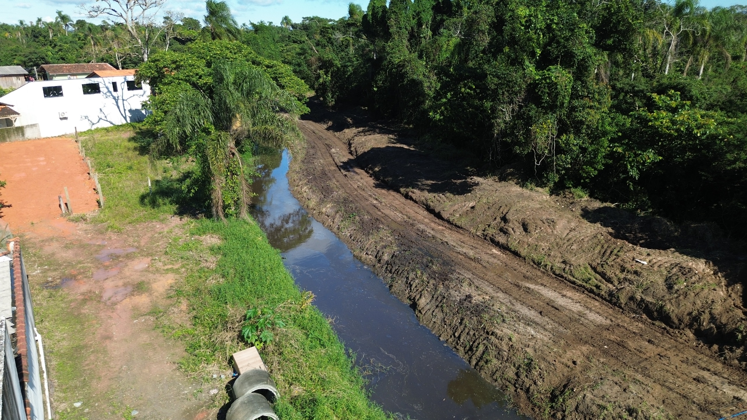 São Francisco do Sul inicia Operação Primavera e já realiza limpeza em 122 pontos da cidade