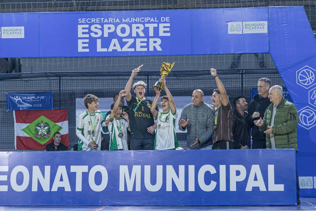Finais do Campeonato Municipal de Futsal 2026 consagram campeões em Balneário Piçarras