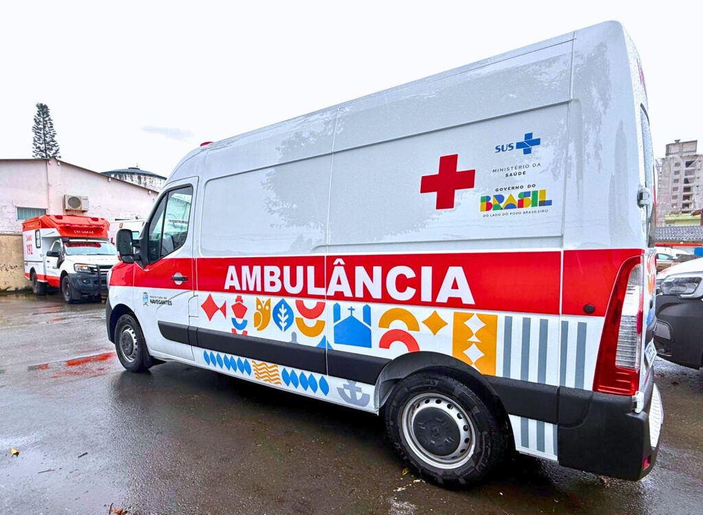 Navegantes recebe nova ambulância para compor frota da Saúde
