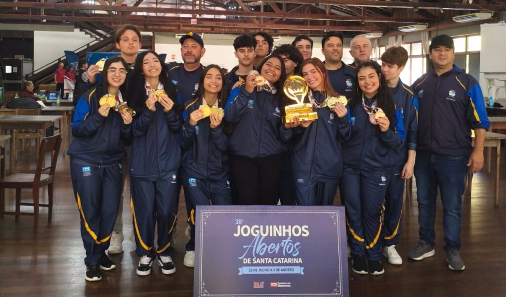 Navegantes conquista 24 medalhas nos Joguinhos Abertos de Santa Catarina
