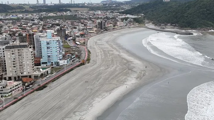 Praia do Gravatá é liberada para população depois do fim do alargamento