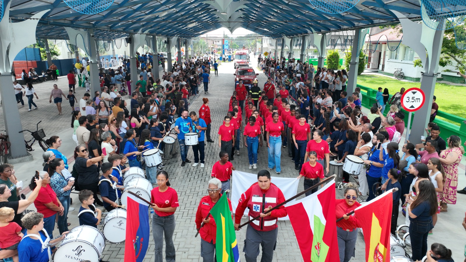 Araquari celebra 7 de Setembro com desfile cívico no Centro
