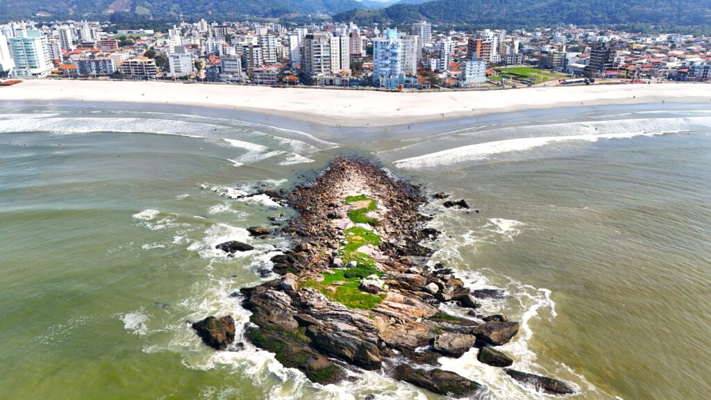 IAN orienta sobre cuidados com aves na Ilha do Gravatá