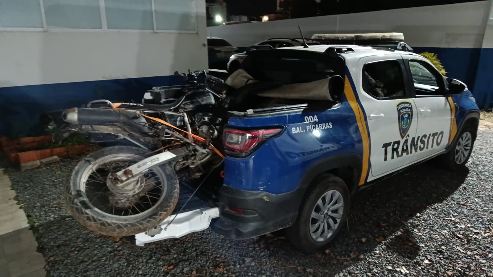 Moto furtada é recuperada pela Secretaria de Segurança Pública de Balneário Piçarras