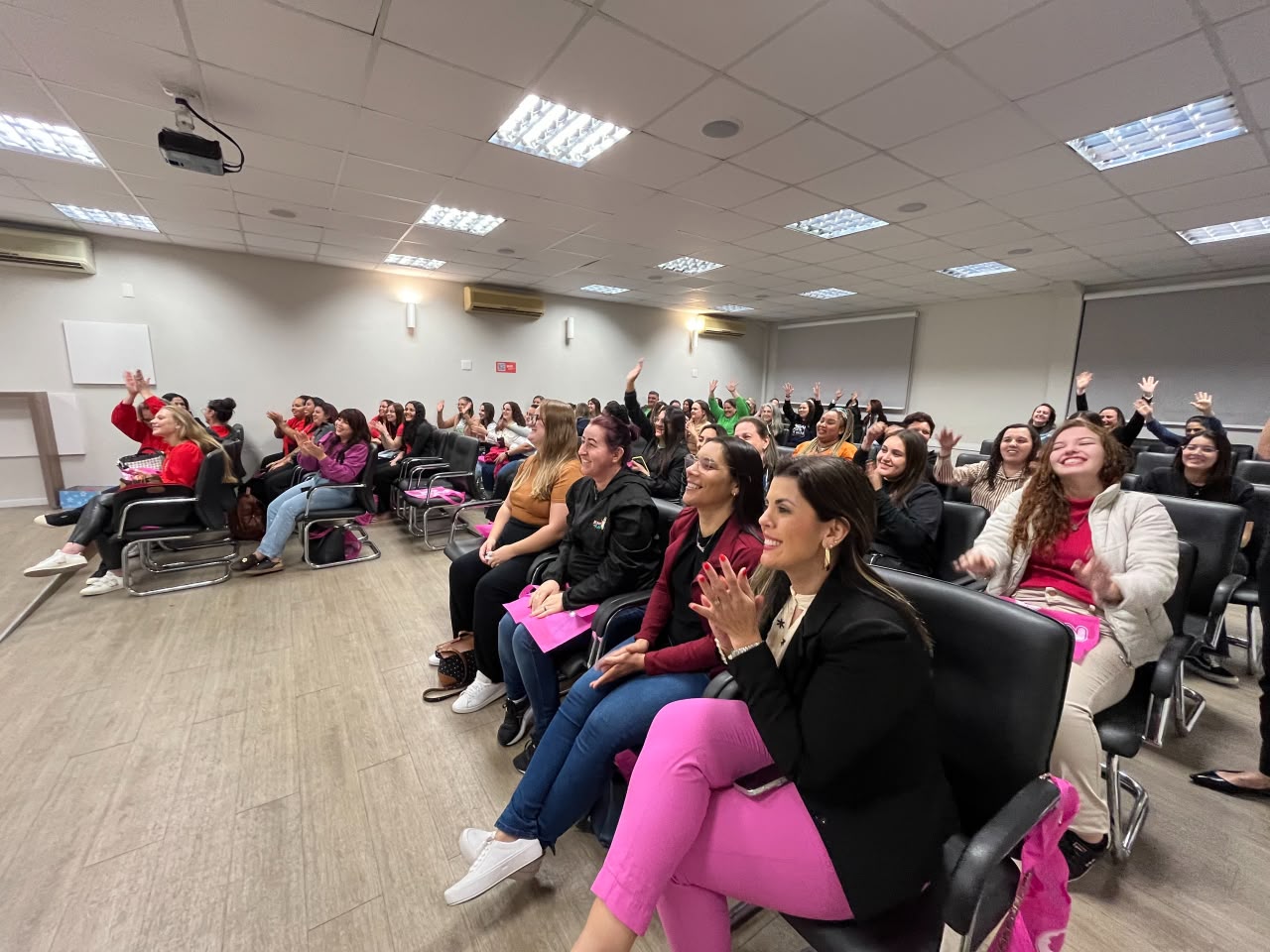 Professores que Inspiram chega à 3ª edição com programação voltada à educação de Joinville