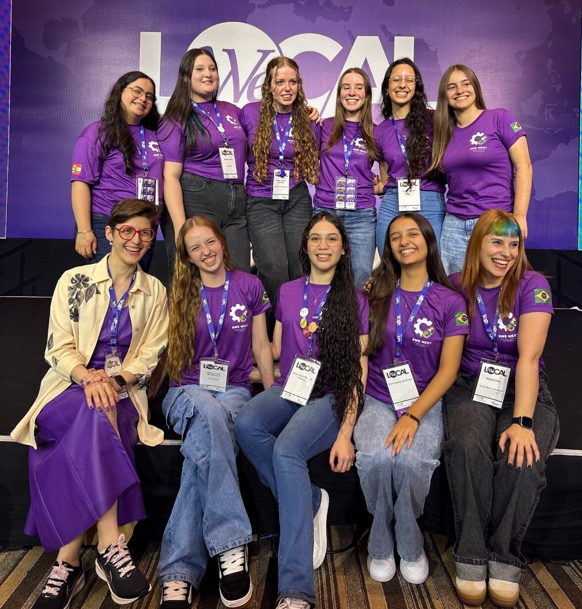 Educadora da Escola SESI do Moinho Joinville participa de conferência internacional de Engenharia e Tecnologia
