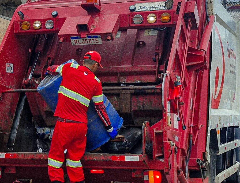 Cronograma da coleta de lixo sofre alteração na Av. João Sacavém, no Centro