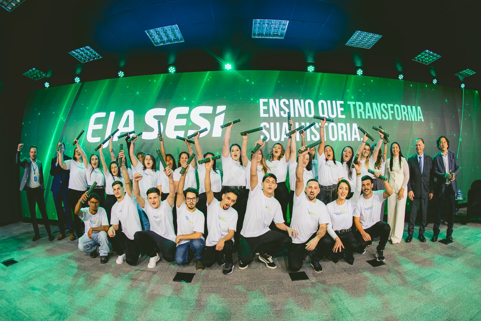 Araquari lidera ranking de concluintes da EJA do SESI SC no segmento de prefeituras