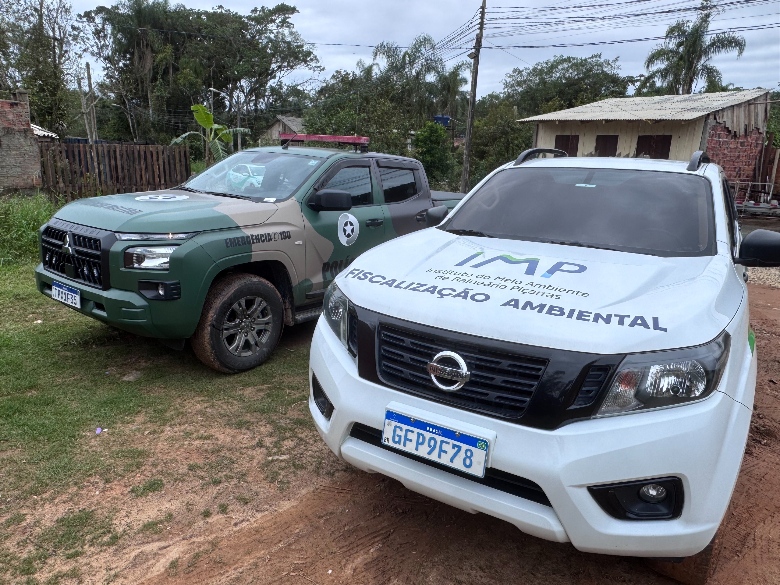 IMP, Planejamento Urbano e Polícia Militar Ambiental realizam fiscalização em área de Balneário Piçarras