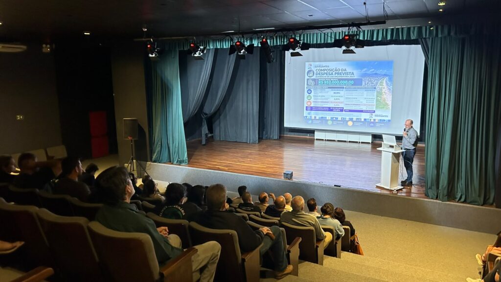 Audiência apresenta Lei Orçamentária Anual para o ano de 2027 em Navegantes