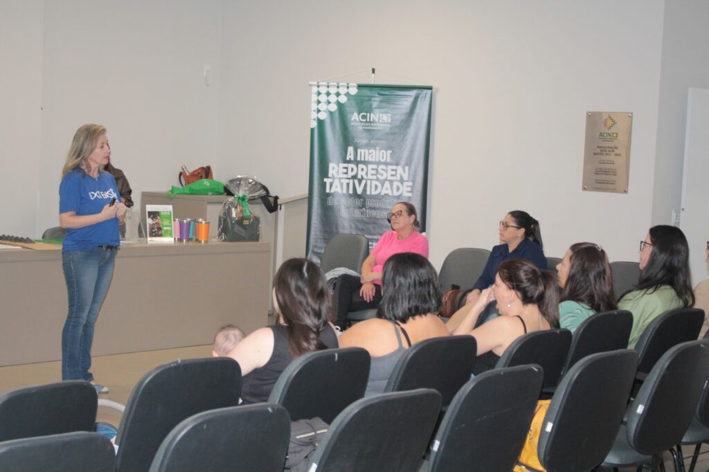 “Navega por Elas” promove oficinas para fortalecer o empreendedorismo em Navegantes